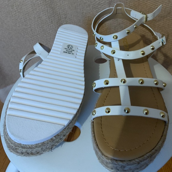 SOLD - Picture 2 of 5